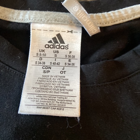 2 Adidas tees sz small - Picture 5 of 6